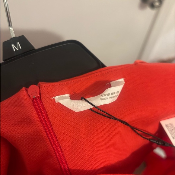 Zara Vibrant Red Camisole Top - Picture 3 of 5